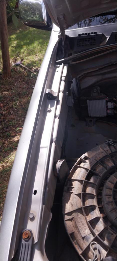TOYOTA Hilux SW4 3.0 16V 4P SRV 4X4 7 LUGARES TURBO DIESEL AUTOMTICO, Foto 6