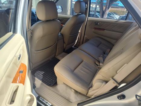 TOYOTA Hilux SW4 3.0 16V 4P SRV 4X4 TURBO DIESEL AUTOMTICO, Foto 9