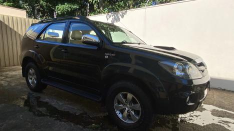 TOYOTA Hilux SW4 3.0 16V 4P SRV 4X4 TURBO DIESEL AUTOMTICO, Foto 2