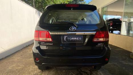 TOYOTA Hilux SW4 3.0 16V 4P SRV 4X4 TURBO DIESEL AUTOMTICO, Foto 3
