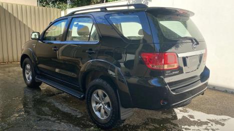 TOYOTA Hilux SW4 3.0 16V 4P SRV 4X4 TURBO DIESEL AUTOMTICO, Foto 4