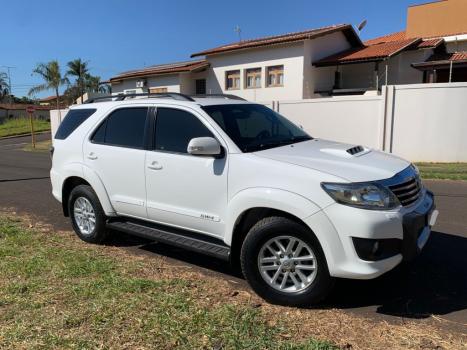 TOYOTA Hilux SW4 3.0 16V 4P SRV 4X4 TURBO DIESEL AUTOMTICO, Foto 5