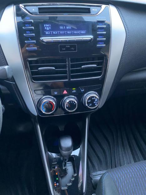 TOYOTA Yaris Hatch 1.3 16V 4P FLEX XL PLUS TECH MULTIDRIVE AUTOMTICO CVT, Foto 7