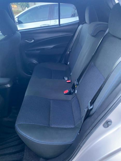 TOYOTA Yaris Hatch 1.3 16V 4P FLEX XL PLUS TECH MULTIDRIVE AUTOMTICO CVT, Foto 9