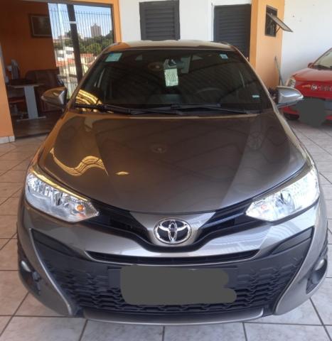 TOYOTA Yaris Hatch 1.3 16V 4P FLEX XL MULTIDRIVE AUTOMTICO CVT, Foto 1