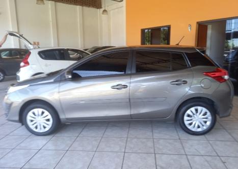 TOYOTA Yaris Hatch 1.3 16V 4P FLEX XL MULTIDRIVE AUTOMTICO CVT, Foto 7