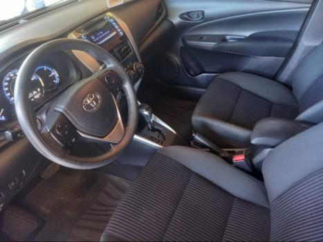 TOYOTA Yaris Hatch 1.3 16V 4P FLEX XL MULTIDRIVE AUTOMTICO CVT, Foto 8