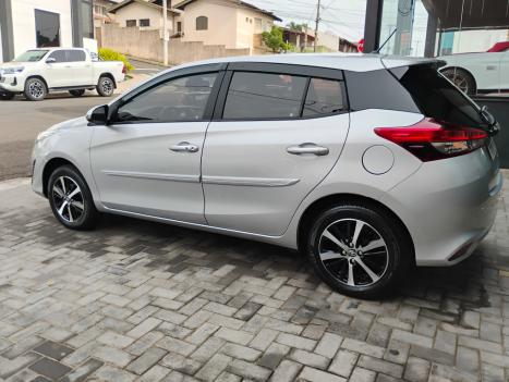 TOYOTA Yaris Hatch 1.5 16V 4P FLEX XLS MULTIDRIVE AUTOMTICO CVT, Foto 4