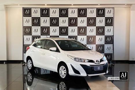 TOYOTA Yaris Hatch 1.3 16V 4P FLEX XL MULTIDRIVE AUTOMTICO CVT, Foto 3