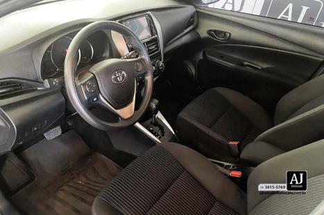 TOYOTA Yaris Hatch 1.3 16V 4P FLEX XL MULTIDRIVE AUTOMTICO CVT, Foto 9