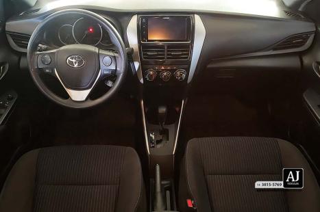TOYOTA Yaris Hatch 1.3 16V 4P FLEX XL MULTIDRIVE AUTOMTICO CVT, Foto 10
