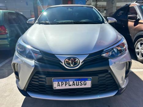 TOYOTA Yaris Hatch 1.5 16V 4P FLEX XS CONNECT MULTIDRIVE AUTOMTICO CVT, Foto 2