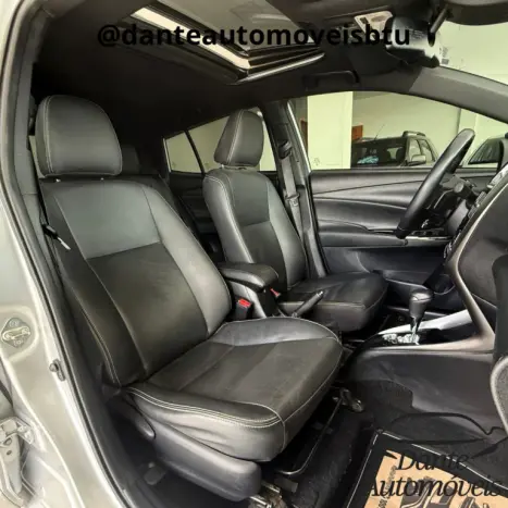 TOYOTA Yaris Hatch 1.5 16V 4P FLEX XLS CONNECT MULTIDRIVE AUTOMTICO CVT, Foto 8
