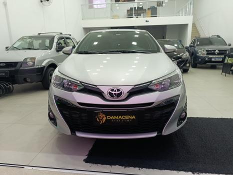 TOYOTA Yaris Hatch , Foto 2
