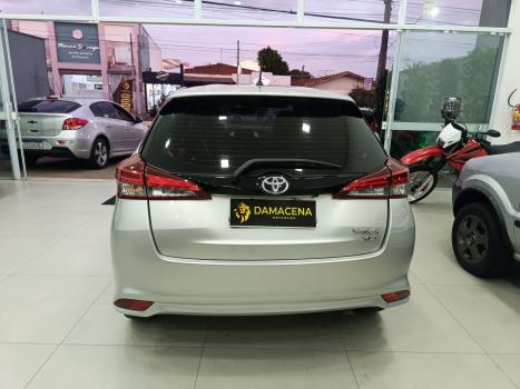 TOYOTA Yaris Hatch , Foto 5