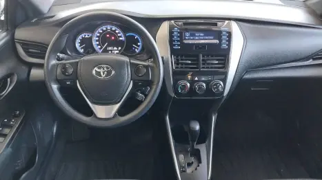 TOYOTA Yaris Sedan 1.3 16V 4P FLEX XL MULTIDRIVE AUTOMTICO CVT, Foto 4