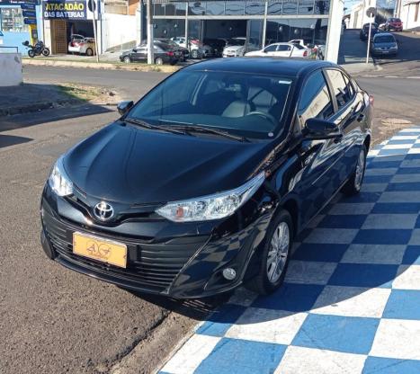 TOYOTA Yaris Sedan 1.5 16V 4P FLEX XL, Foto 2