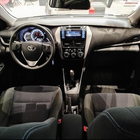 TOYOTA Yaris Sedan 1.5 16V 4P FLEX XL MULTIDRIVE AUTOMTICO CVT, Foto 9
