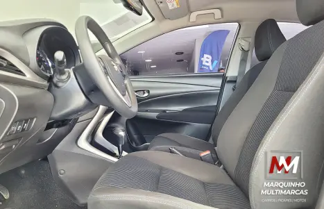 TOYOTA Yaris Sedan 1.5 16V 4P FLEX XL PLUS TECH MULTIDRIVE AUTOMTICO CVT, Foto 11