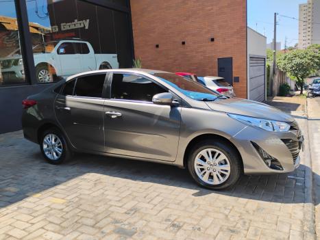 TOYOTA Yaris Sedan 1.5 16V 4P FLEX XL LIVE MULTIDRIVE AUTOMTICO CVT, Foto 2