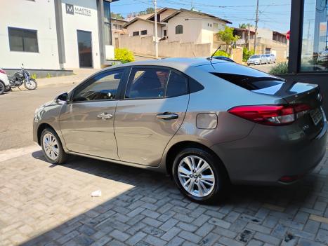 TOYOTA Yaris Sedan 1.5 16V 4P FLEX XL LIVE MULTIDRIVE AUTOMTICO CVT, Foto 4