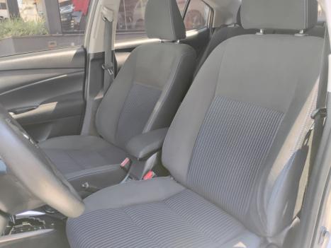 TOYOTA Yaris Sedan 1.5 16V 4P FLEX XL LIVE MULTIDRIVE AUTOMTICO CVT, Foto 9