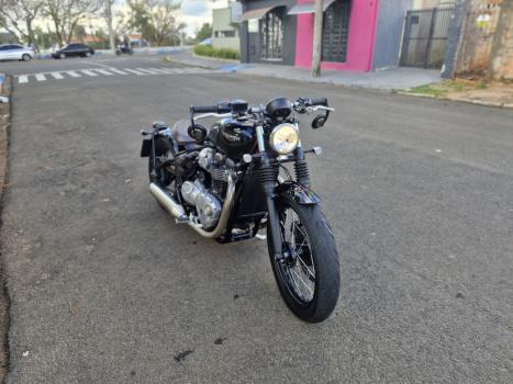 TRIUMPH Bobber 1200 , Foto 3