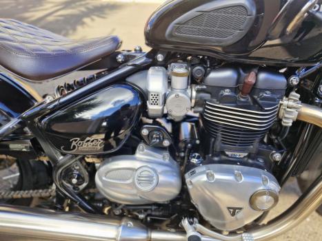 TRIUMPH Bobber 1200 , Foto 5
