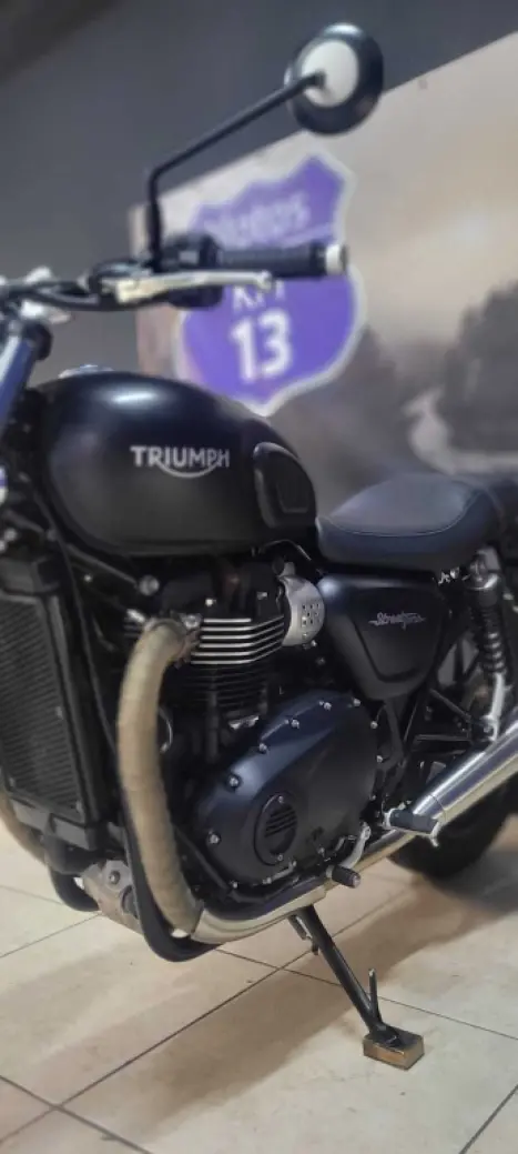 TRIUMPH Street Twin 900 , Foto 8