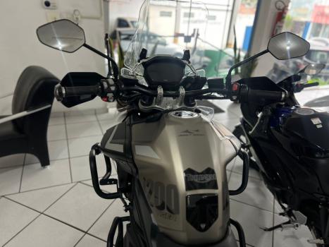 TRIUMPH Tiger 1200 DESERT EDITION, Foto 4