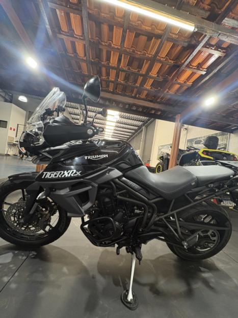 TRIUMPH Tiger 800 XRX L (LOW), Foto 5