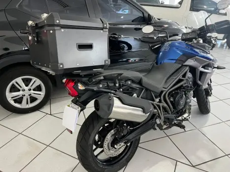 TRIUMPH Tiger 800 XRX L (LOW), Foto 4