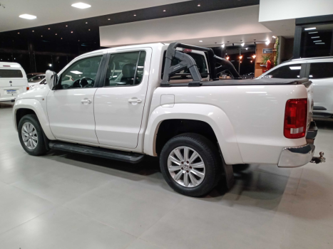 VOLKSWAGEN Amarok 2.0 16V 4X4 CABINE DUPLA HIGHLINE TURBO INTERCOOLER AUTOMTICO, Foto 4