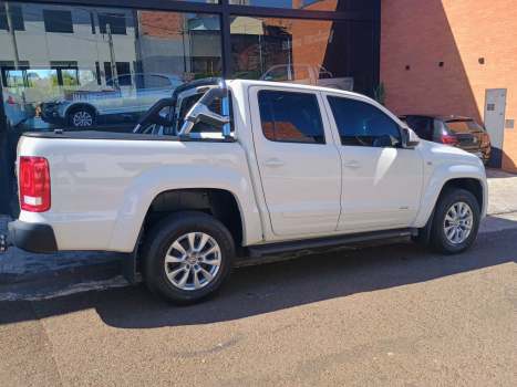 VOLKSWAGEN Amarok 2.0 16V 4X4 CABINE DUPLA COMFORTLINE TURBO INTERCOOLER AUTOMTICO, Foto 5