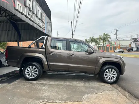 VOLKSWAGEN Amarok 2.0 16V 4X4 CABINE DUPLA  HIGHLINE TURBO INTERCOOLER, Foto 8