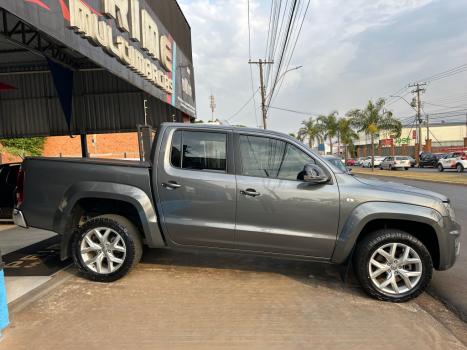 VOLKSWAGEN Amarok 3.0 V6 CABINE DUPLA HIGHLINE 4X4 TURBO INTERCOOLER AUTOMTICO, Foto 3