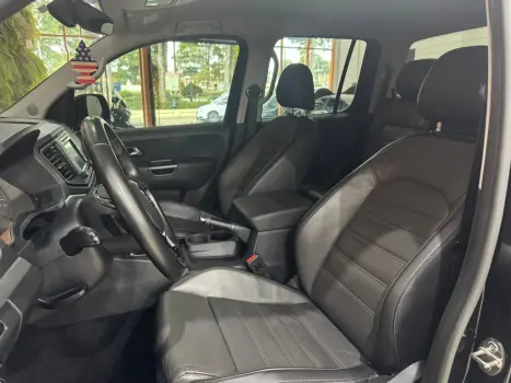 VOLKSWAGEN Amarok 3.0 V6 CABINE DUPLA HIGHLINE 4X4 TURBO INTERCOOLER AUTOMTICO, Foto 10