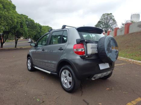 VOLKSWAGEN Crossfox 1.6 4P FLEX, Foto 2