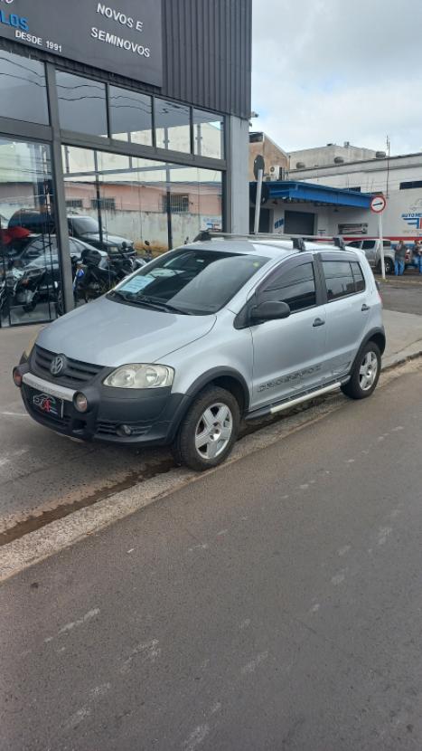 VOLKSWAGEN Crossfox 1.6 4P FLEX, Foto 6