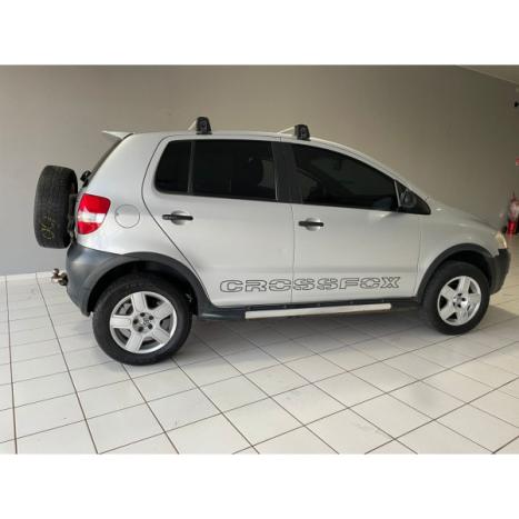 VOLKSWAGEN Crossfox 1.6 4P FLEX, Foto 2