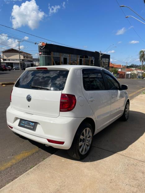 VOLKSWAGEN Fox 1.0 4P FLEX, Foto 2