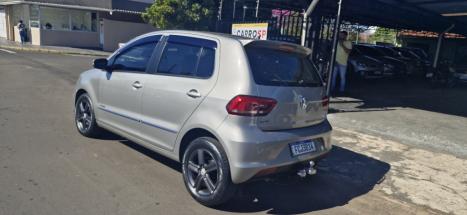 VOLKSWAGEN Fox 1.6 16V 4P MSI HIGHLINE FLEX, Foto 4