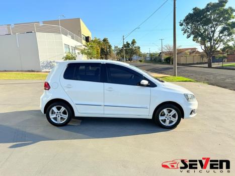 VOLKSWAGEN Fox 1.6 16V 4P MSI HIGHLINE FLEX, Foto 4