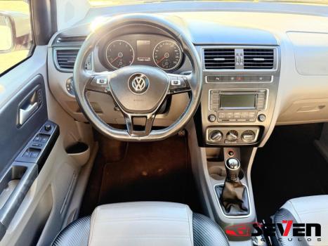VOLKSWAGEN Fox 1.6 16V 4P MSI HIGHLINE FLEX, Foto 9