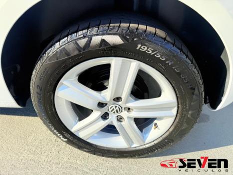 VOLKSWAGEN Fox 1.6 16V 4P MSI HIGHLINE FLEX, Foto 10