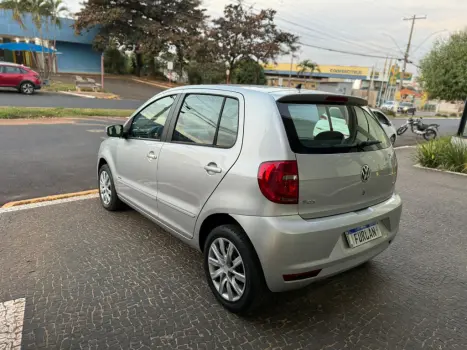 VOLKSWAGEN Fox 1.6 4P TREND FLEX, Foto 4