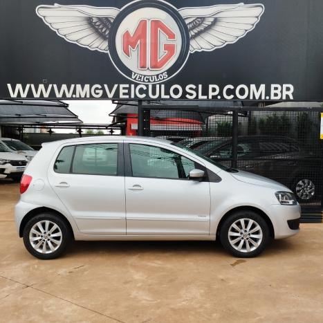 VOLKSWAGEN Fox 1.6 4P TREND FLEX, Foto 4