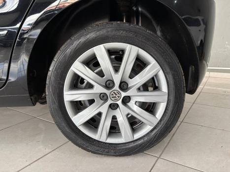 VOLKSWAGEN Fox 1.6 4P FLEX, Foto 9