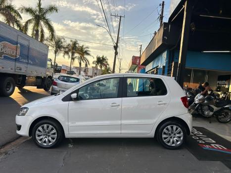 VOLKSWAGEN Fox 1.6 4P, Foto 1