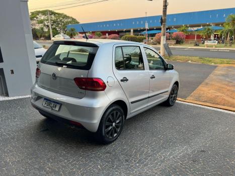 VOLKSWAGEN Fox 1.6 4P MSI TRENDLINE FLEX, Foto 3